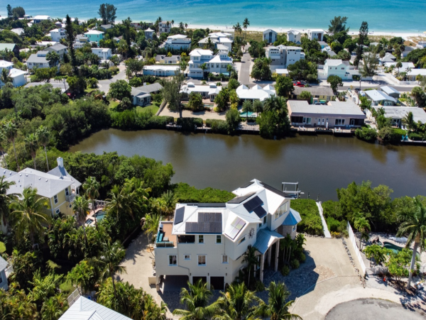 Luxury Anna Maria Island Vacation Pool Home Sleeps 8 Guests